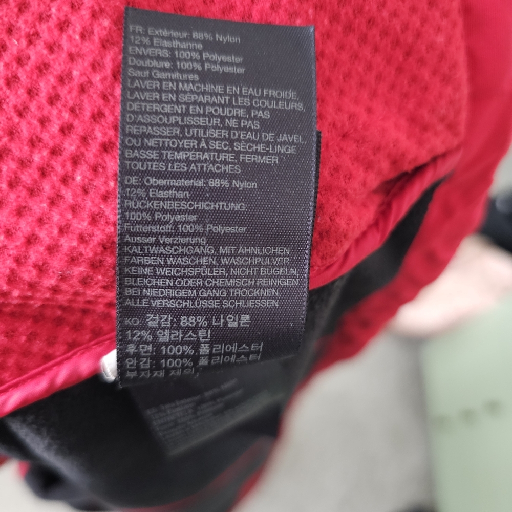 Marmot Soft Shell Jacket Red Small - image 8